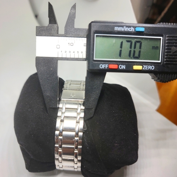 Mens Bulova Dress Watch - Picture 5 of 7